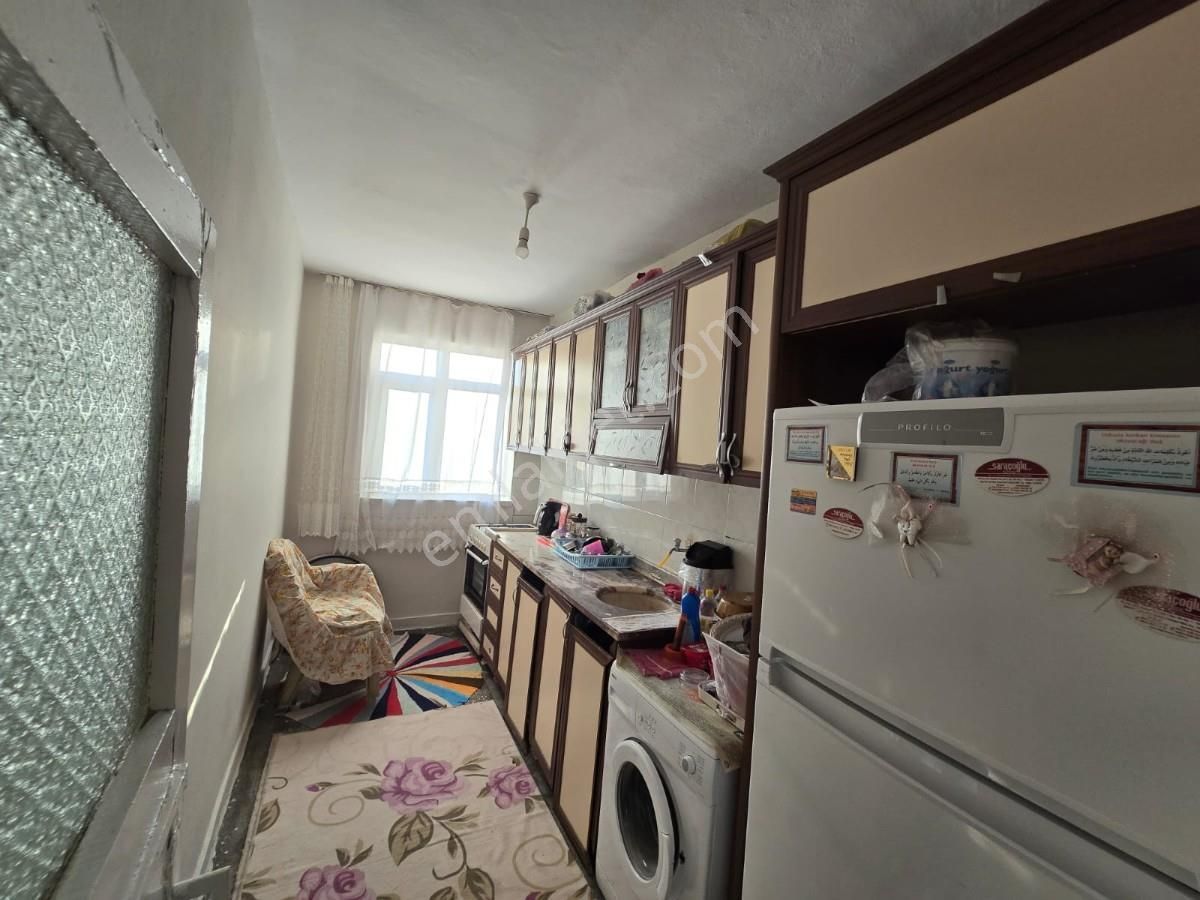 Bağlar Kaynartepe Satılık Daire BAĞLAR MURADİYE MAHALLESİN DE SATILIK 3+1 DAİRE