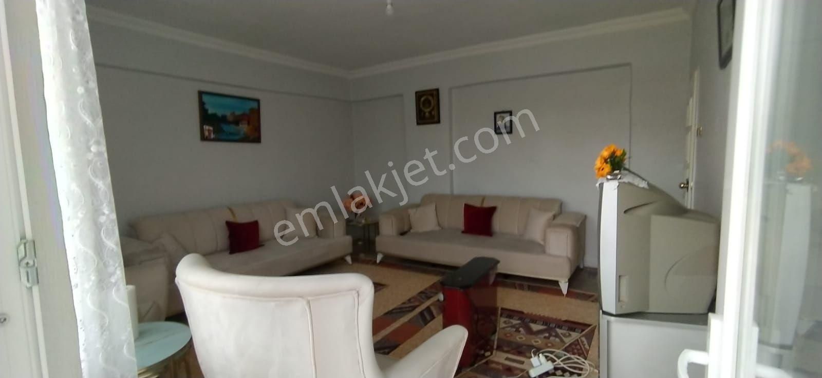 Kayapınar Huzurevleri Satılık Daire HUZUR EVLERİNDE ACİL SATILIK DAİRE ASANSÖR YOK 