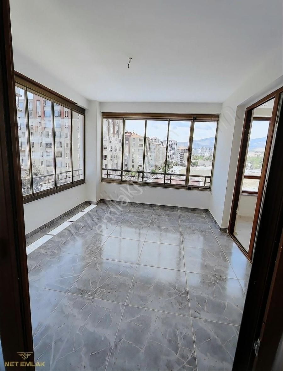 Niğde Merkez Aşağı Kayabaşı Satılık Daire NET EMLAK'TAN ÇARŞIYA YÜRÜME MESAFESİNDE SATILIK DAİRE