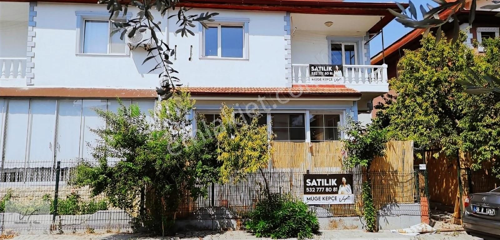 Gaziemir Dokuz Eylül Satılık Villa Gaziemir Nasır Villalarında Satılık 4+1