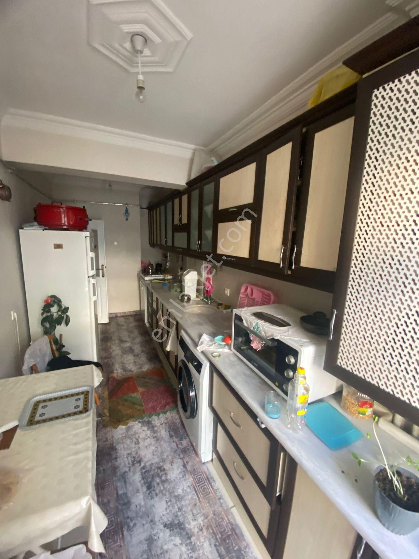 Tepebaşı Tunalı Satılık Daire  GAFFAR OKKAN CADDESİ YAKINI 2+1 SATILIK DAİRE