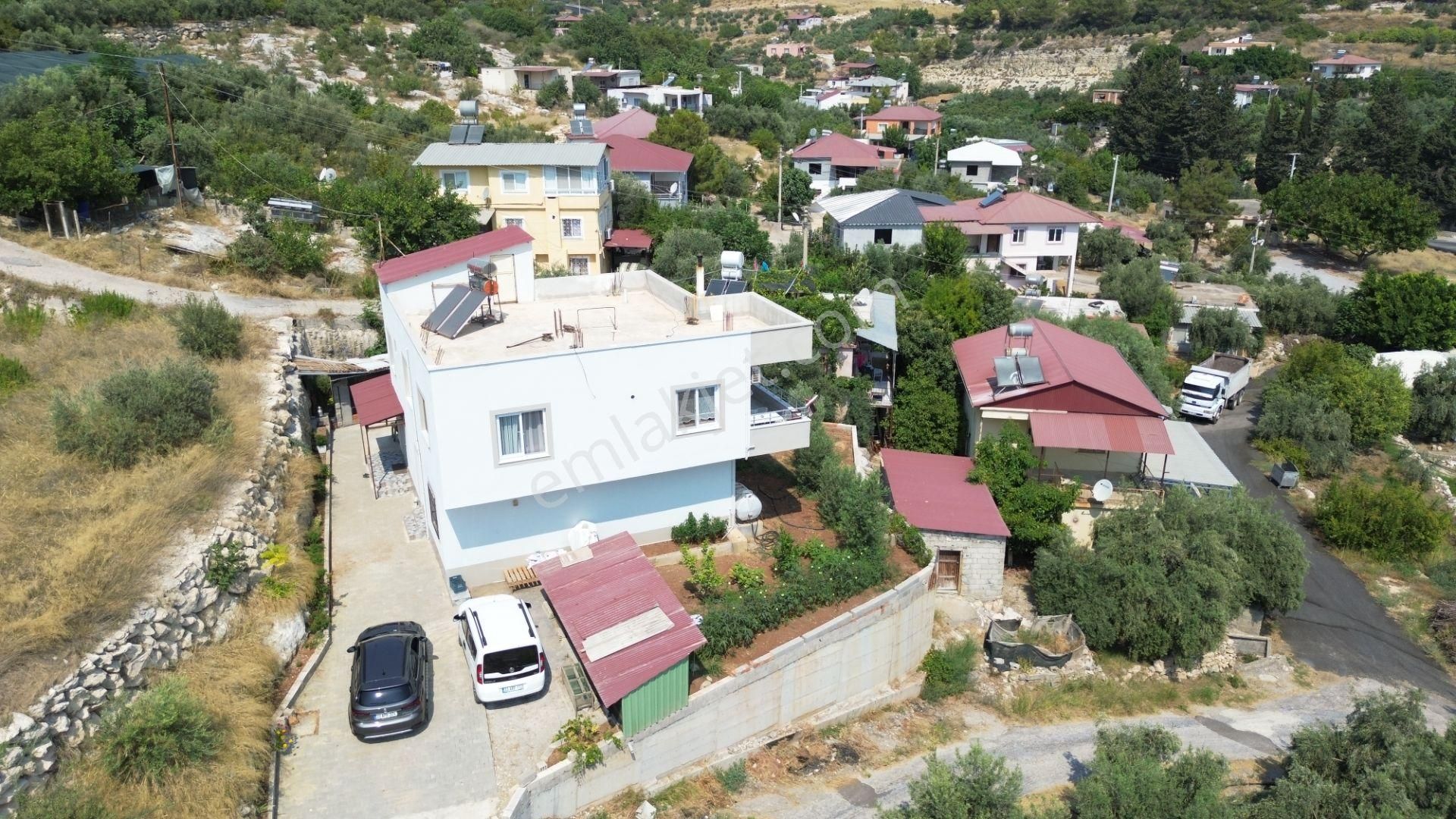 Erdemli Limonlu Satılık Villa  ERDEMLİ LİMONLU DENİZ MANZARALI   2 KATLI MUSTAKİL EV 