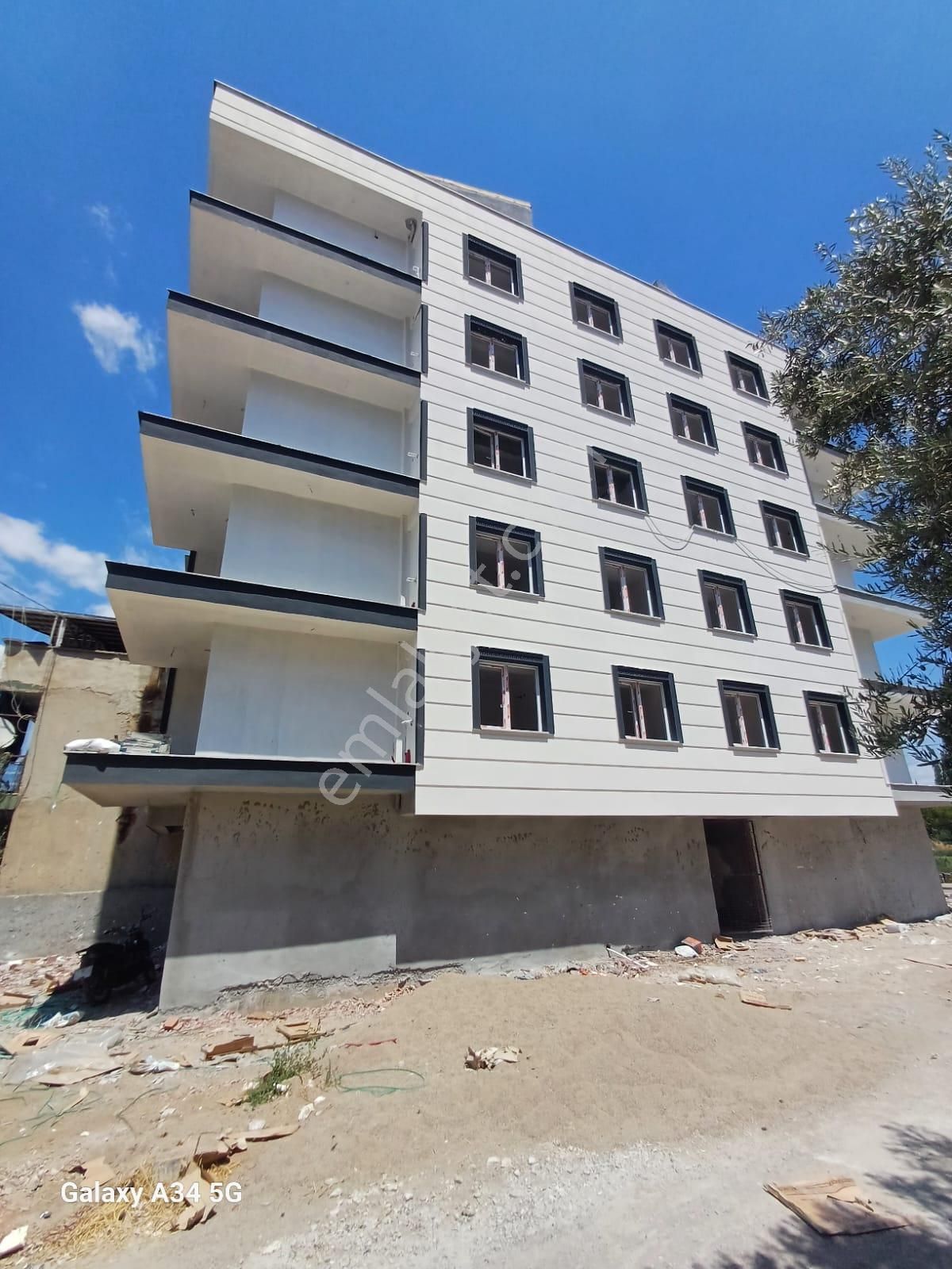 Salihli Gümüş Satılık Daire  SATILIK GÜMÜŞTE 2+1 80 M2 DOĞALGAZLI 4.KAT DAİRE