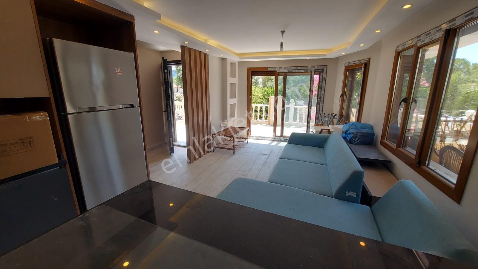 Remax Cool 2 'den Muhteşem Konum'da Deniz'e 200 Metre 3+1 Villa - Görsel 5