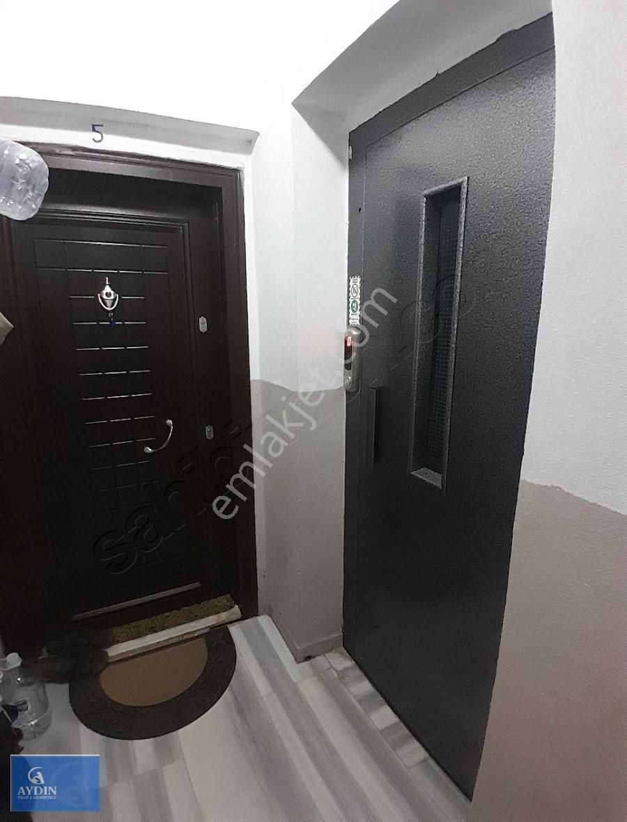 Pendik Esenler Satılık Daire PENDİK ESENLER MAH.2+1 SATILIK 100M2 ASANSÖRLÜ İSKANLI DAİRE