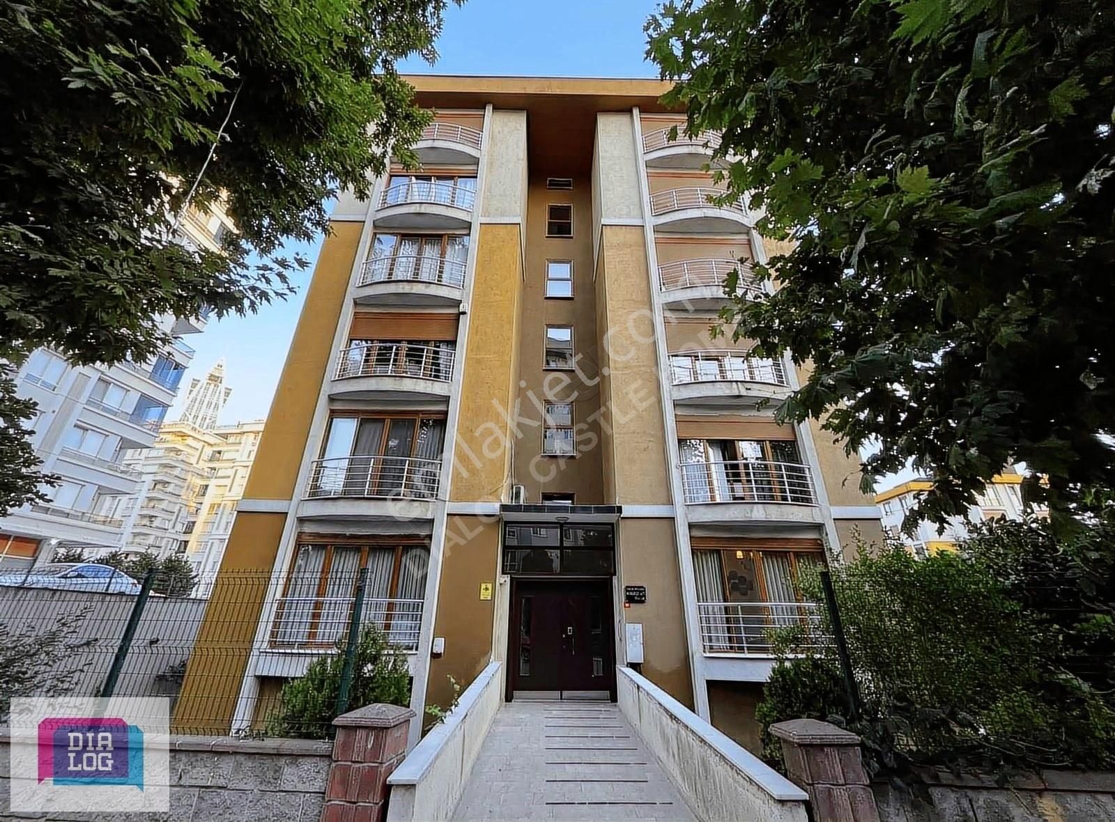 Maltepe Altayçeşme Satılık Daire ALTAYÇEŞME SERİ SOKAK 3+1 LÜX DAİRE