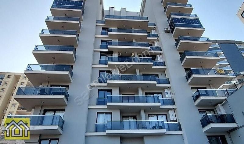 Karabağlar General Kazım Özalp Satılık Daire Site içinde deniz manzaralı,otoparklı,ebeveyn banyolu 3+1 125m2