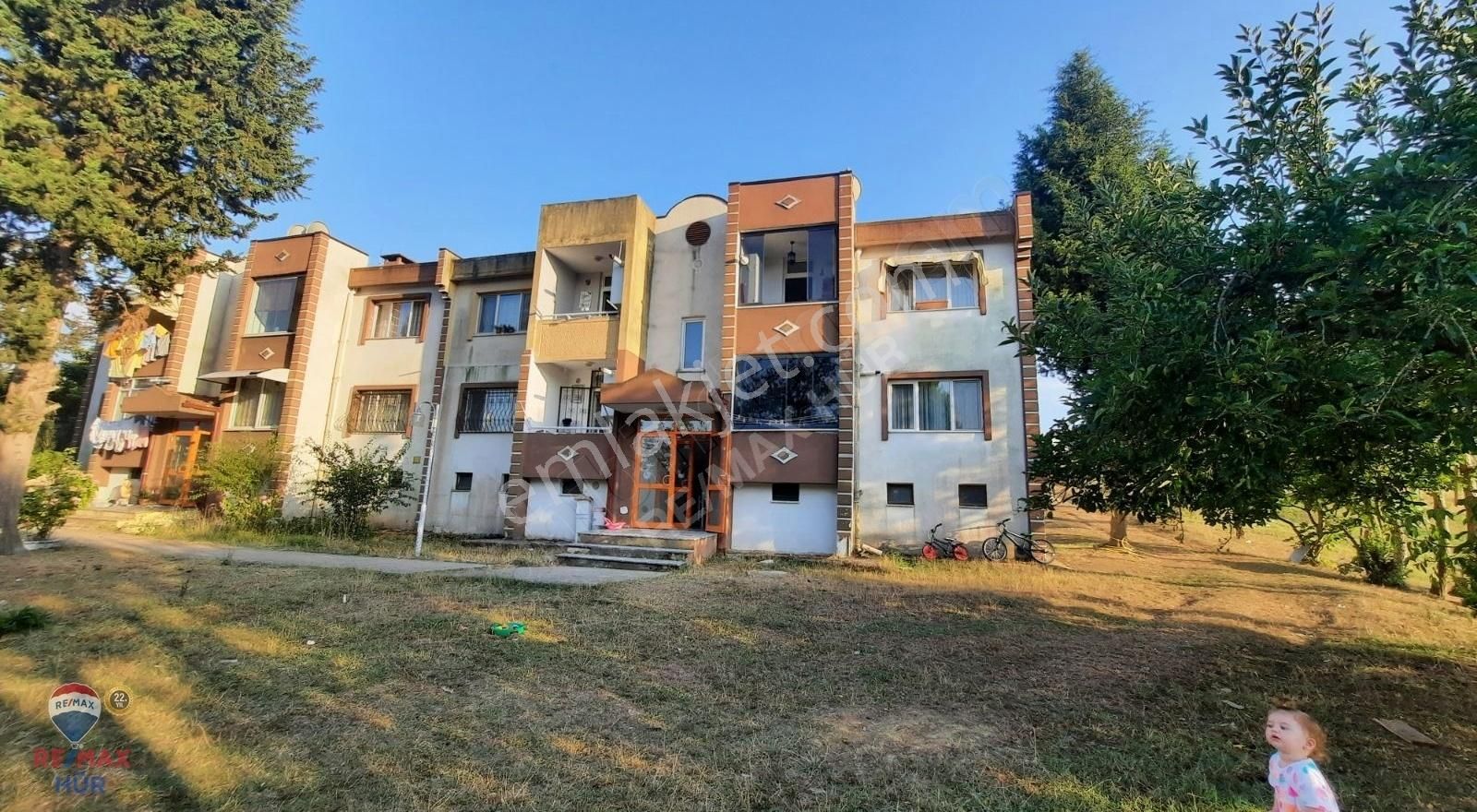 Adapazarı 15 Temmuz Camili Satılık Daire Fatma YILDIZ dan CAMİLİ de SATILIK 2+1 DAİRE