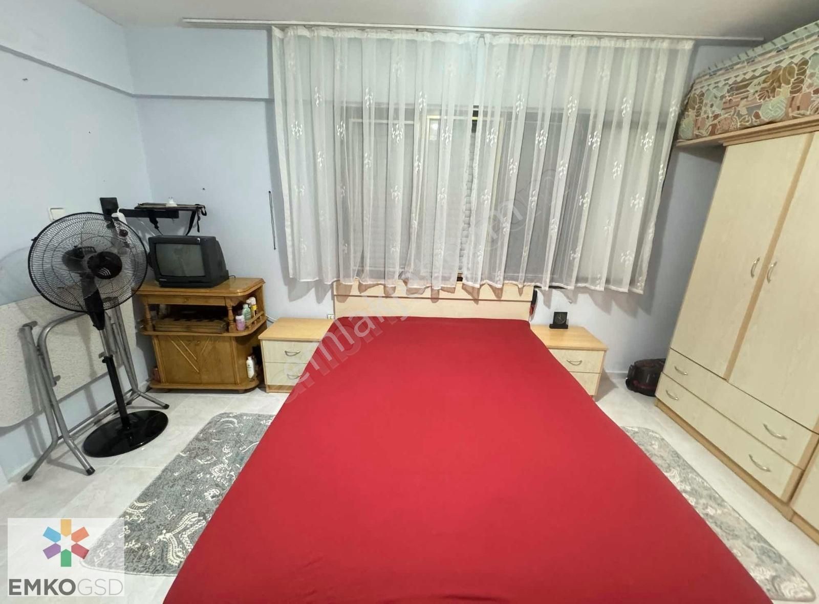 Menderes Çukuraltı Satılık Daire ÖZDERE DENİZ TARAFINDA KULLANIŞLI 2+1 DAİRE(EMKO)