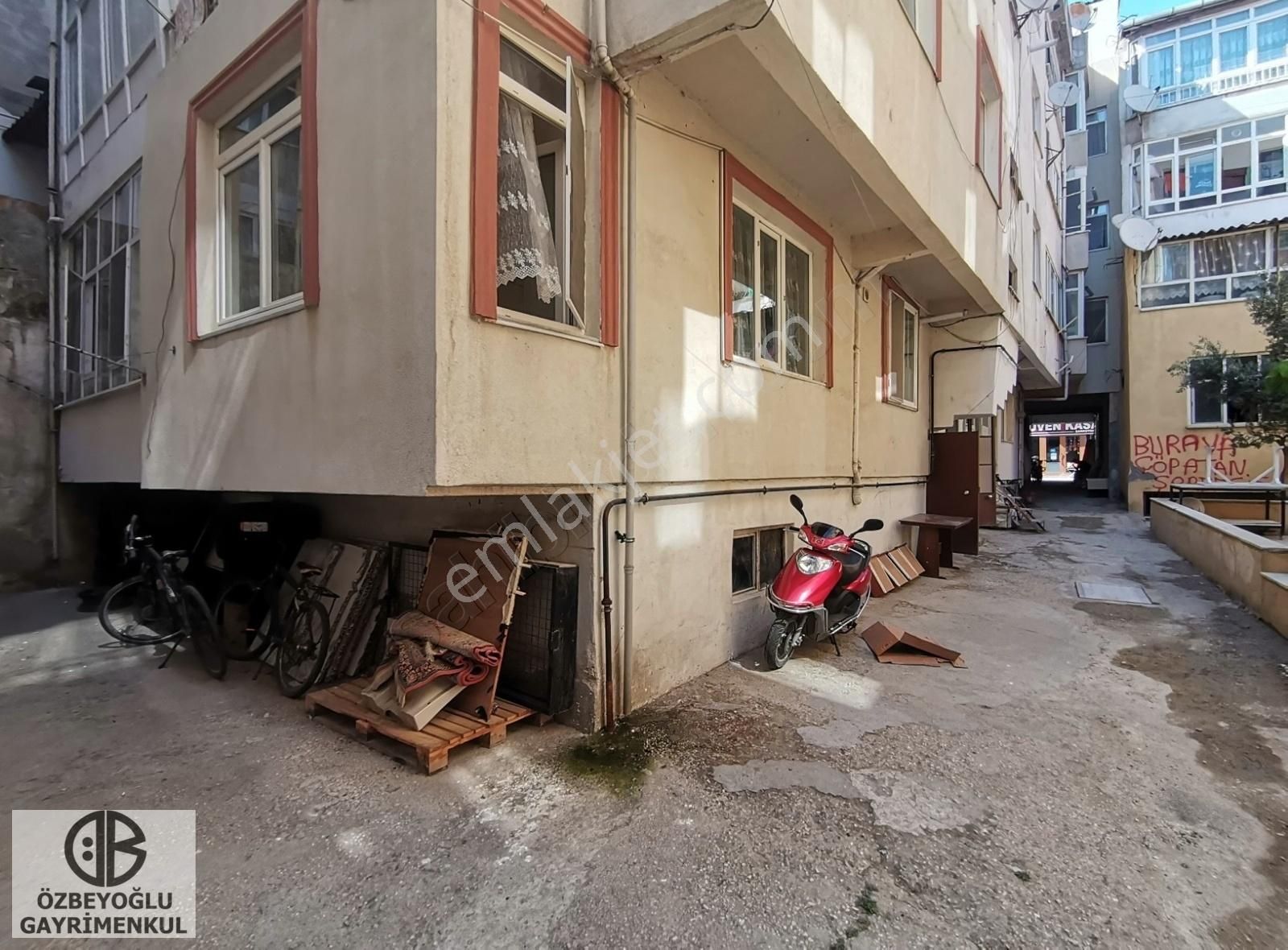 Şarköy İstiklal Satılık Daire Özbeyoğlu Gayrimenkul Merkezde Doğalgazlı Yüksek Giriş Daire