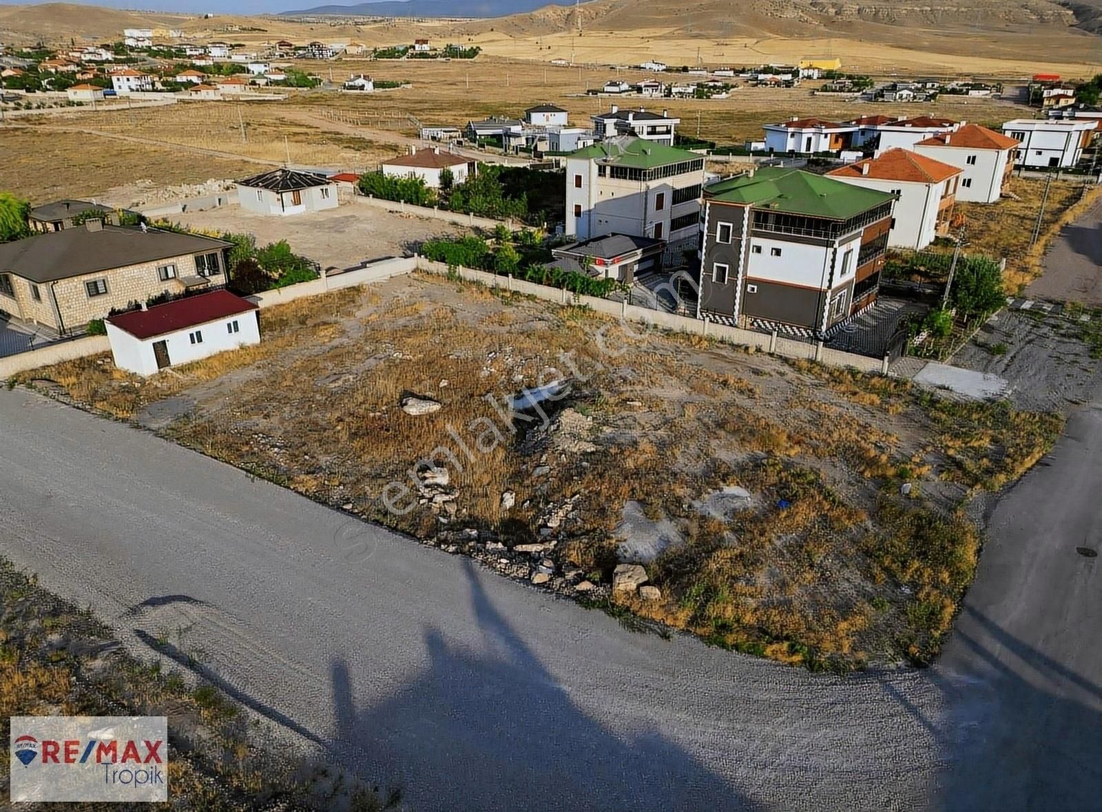 Kocasinan Barsama Satılık Villa İmarlı REMAX TROPİK'TEN BARSAMA'DA SATILIK VİLLALIK ARSA