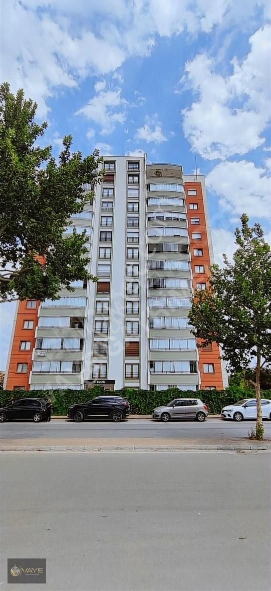 Selçuklu Yazır Satılık Daire VAYE GAYRİMENKUL'DEN YONCA PARK SİTESİNDE SATILIK ARA KAT 4+1