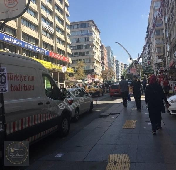 Çankaya Meşrutiyet Satılık Dükkan & Mağaza MEŞRUTİYET CADDESİ BOŞ DÜKKAN 30 BİN İLE 40 BİN KİRA GETİRİLİ