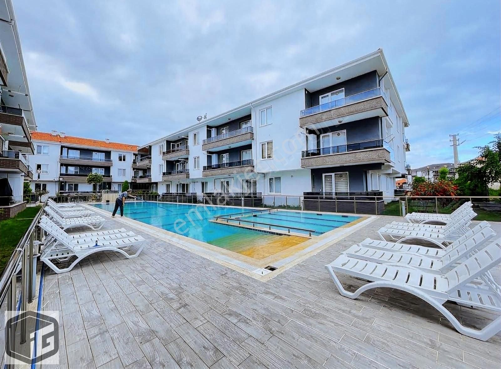 İg İnşaat'tan Havuzlu Güvenlikli Site İçerisinde 2+1,75m² Daire