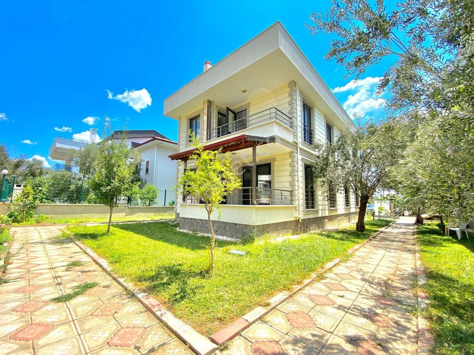 Edremit Çamlıbel Satılık Villa YÜKSELDEN FULL KREDİLİ ŞAHANE 3+1 DUBLEX VİLLA