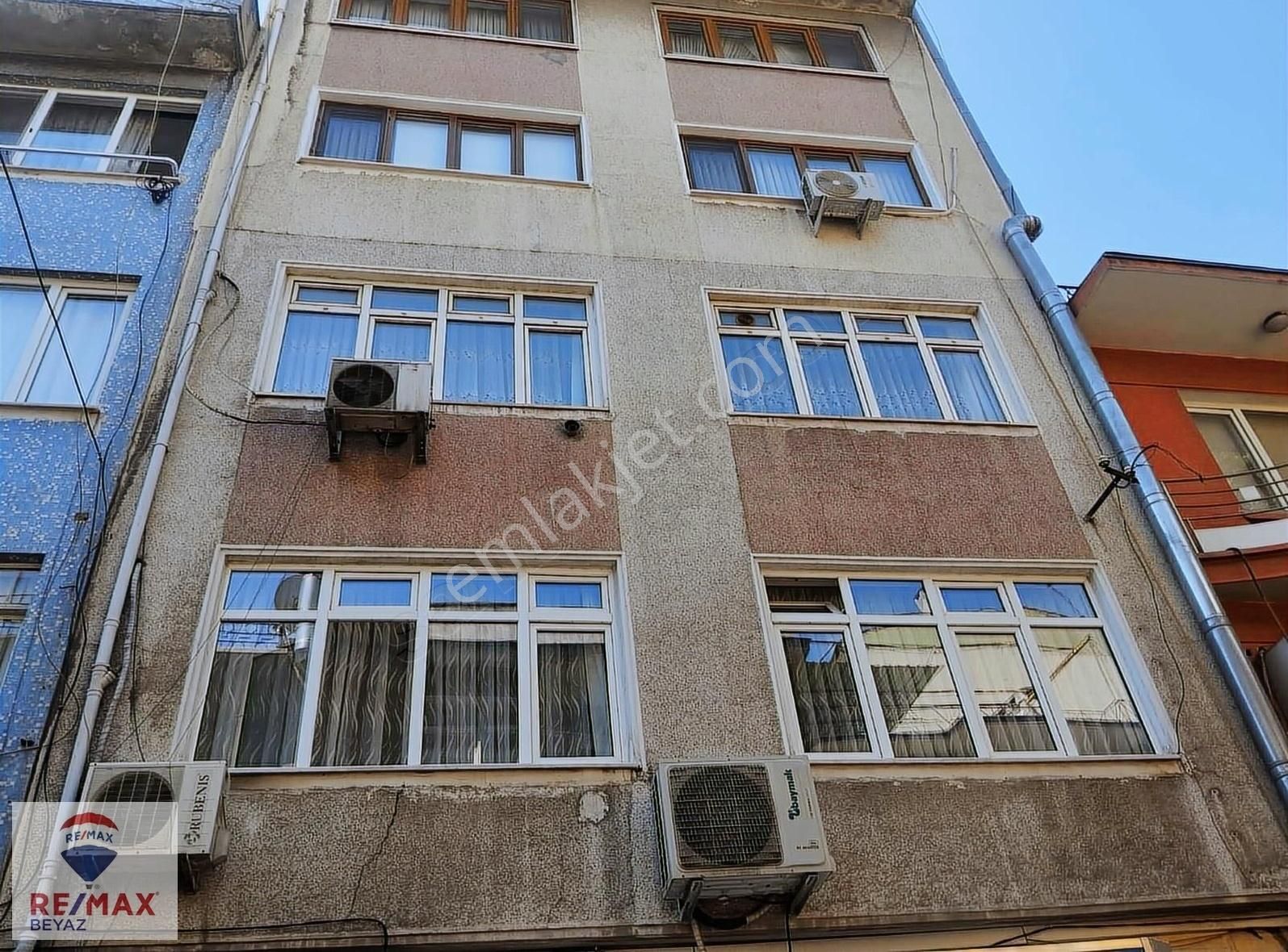 Osmangazi Sakarya Satılık Daire REMAX BEYAZ ŞEHRİN MERKEZİ SAKARYA MAH.DE SATILIK 2+1 DAİRE