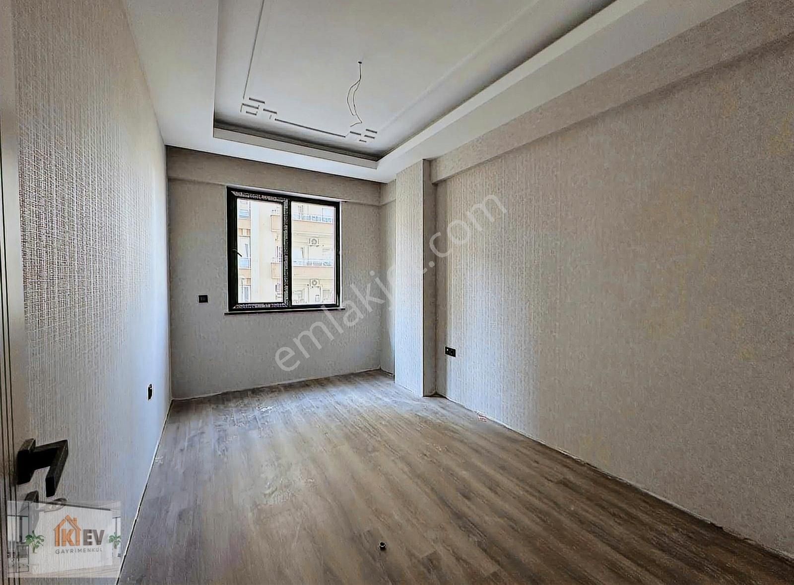 Şahinbey Şahintepe Satılık Daire KARATAŞ MERKEZDE LÜKS 3,5+1 205 M2 GİYİNME ODALI GENİŞ DAİRE