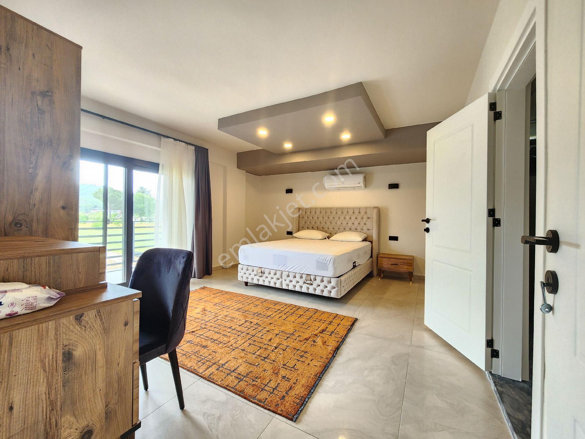 Fethiye Üzümlüde Satılık Havuzlu Müstakil Villa - Görsel 25