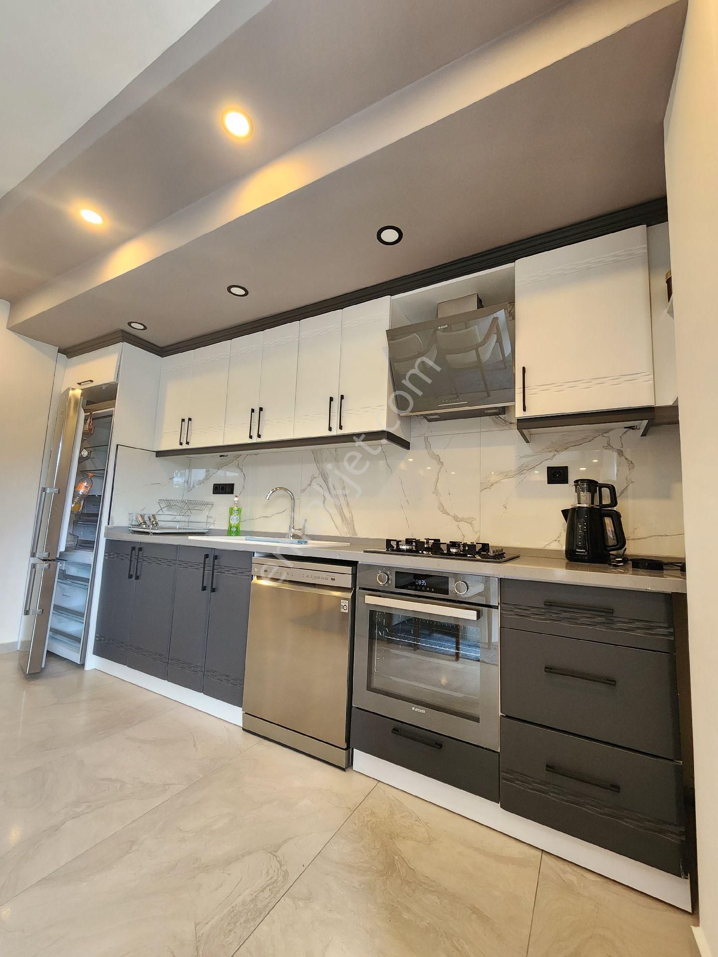 Fethiye Üzümlüde Satılık Havuzlu Müstakil Villa - Görsel 14