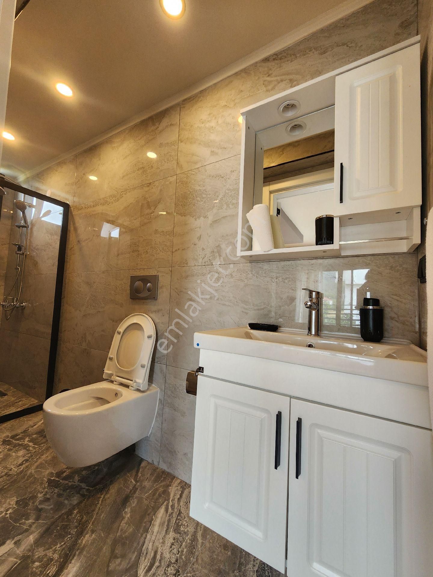 Fethiye Üzümlüde Satılık Havuzlu Müstakil Villa - Görsel 26