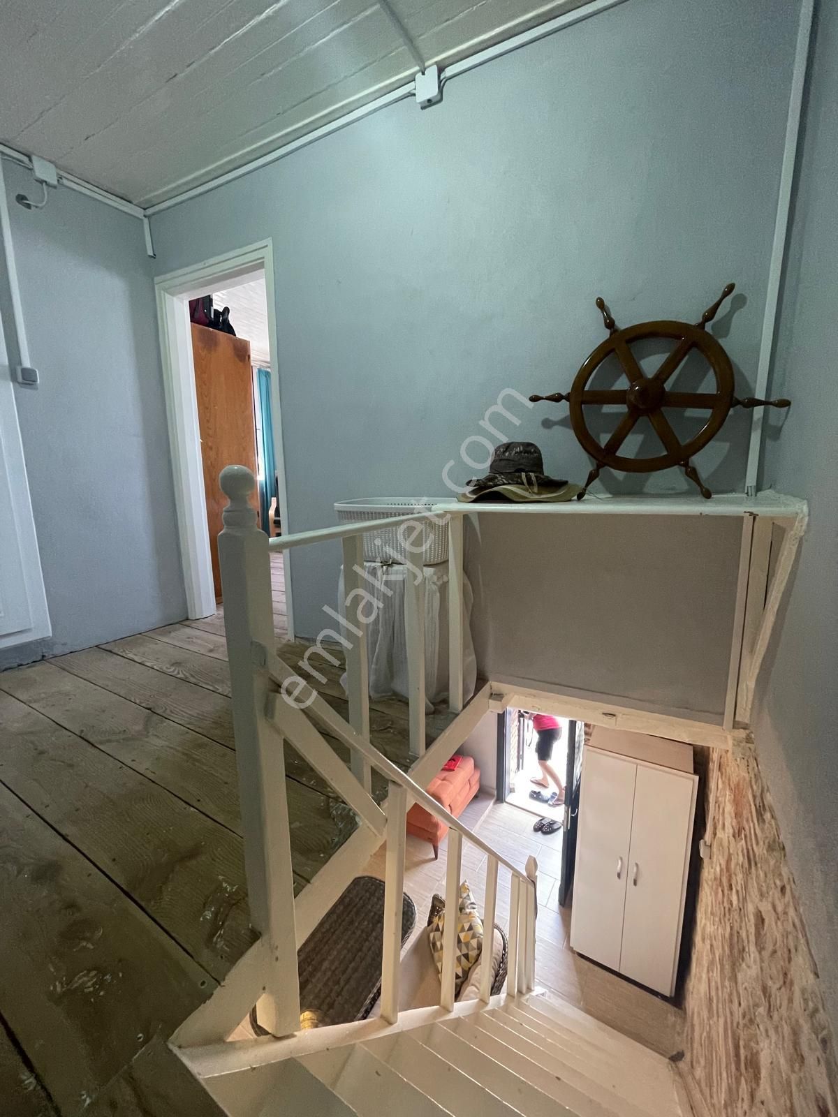 Ayvada'dan Ayvalık Merkez'de 2 Katlı Müstakil 2+1 Taş Ev - Görsel 19