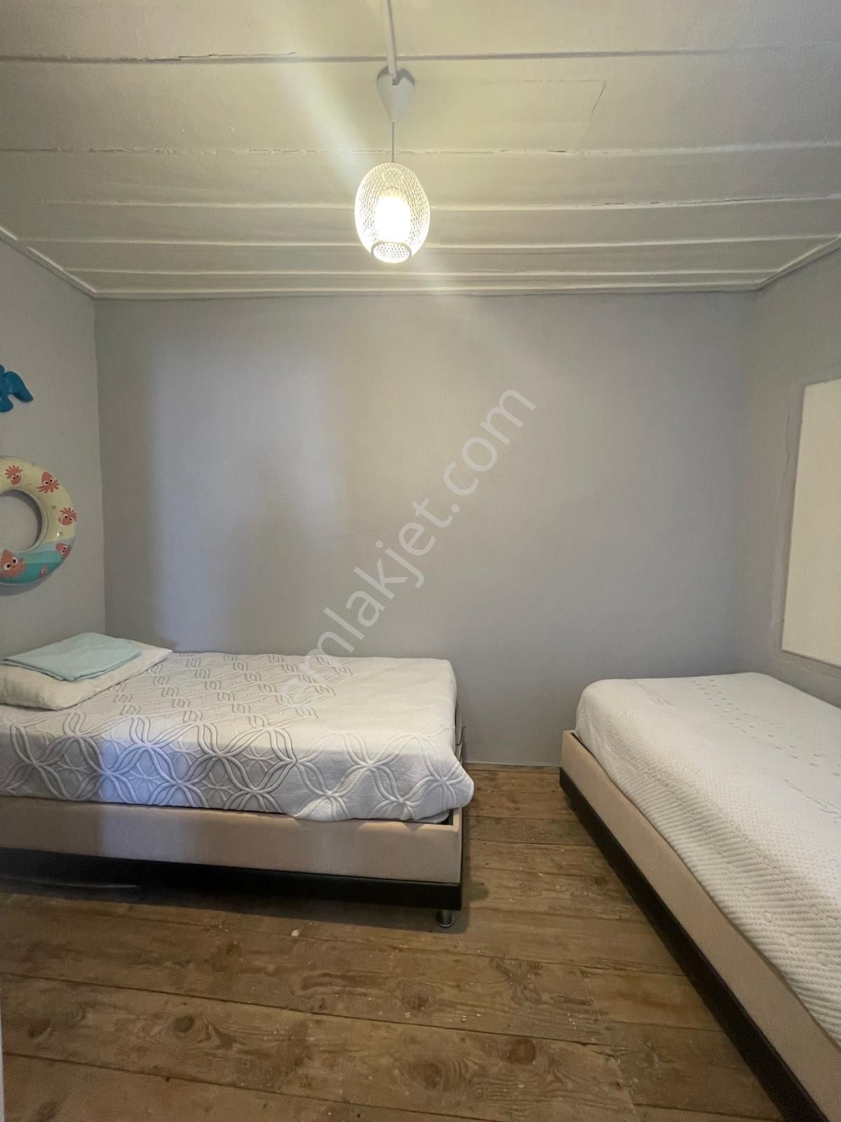 Ayvada'dan Ayvalık Merkez'de 2 Katlı Müstakil 2+1 Taş Ev - Görsel 29