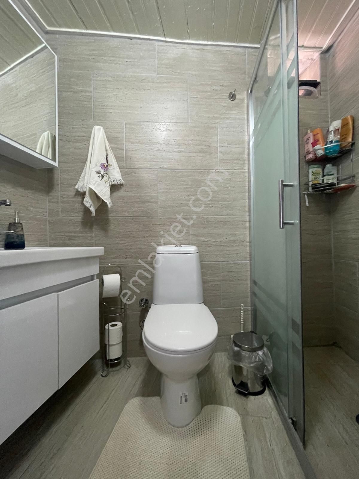 Ayvada'dan Ayvalık Merkez'de 2 Katlı Müstakil 2+1 Taş Ev - Görsel 30