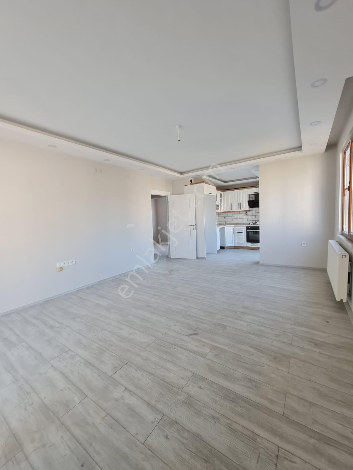 Sinop Merkez Zeytinlik Satılık Daire   ZEYTINLIK MAHALLESİNDE 2+1 DENİZ MANZARALI LÜKS DAİRE