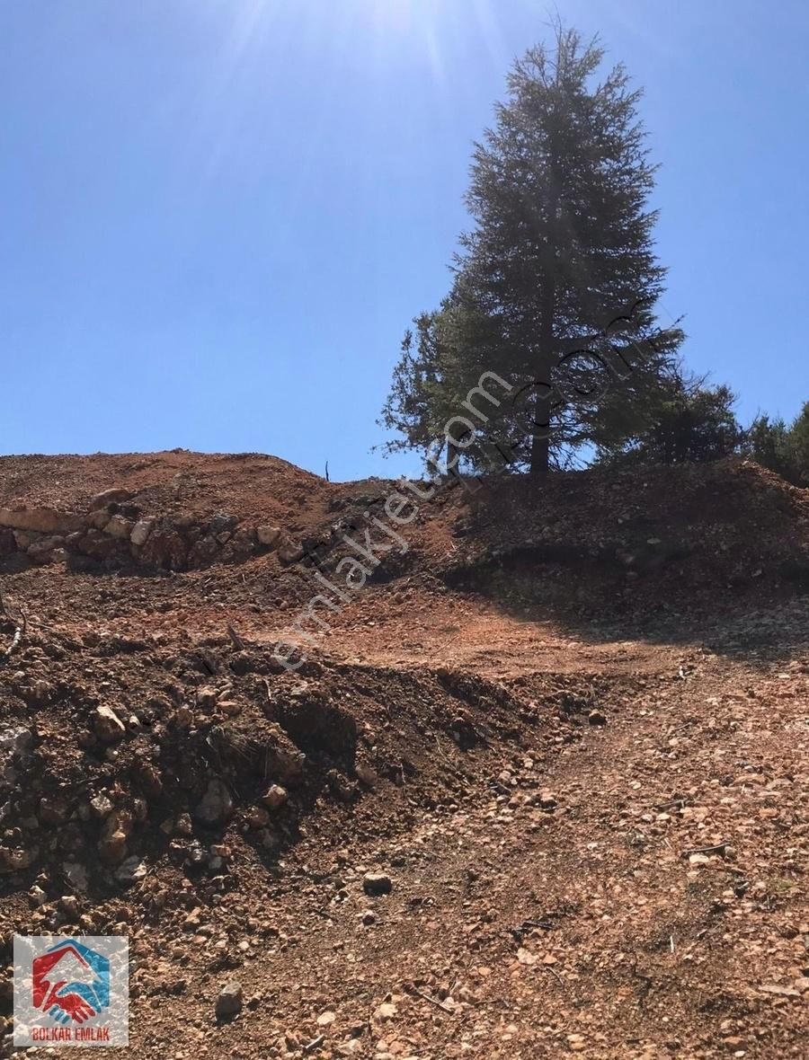 Arslanköyde Muhteşem Manzaralı Satılık 2.100 M² Arazi - Görsel 8