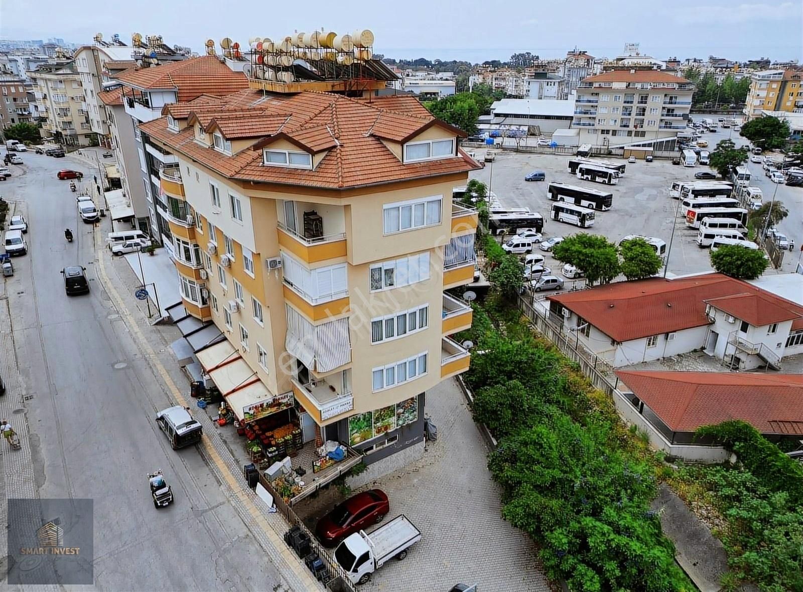 Alanya Cikcilli Satılık Daire ALANYA CİKCİLLİDE SATILIK 3+1 AYRI MUTFAK ASANSÖRLÜ DAİRE