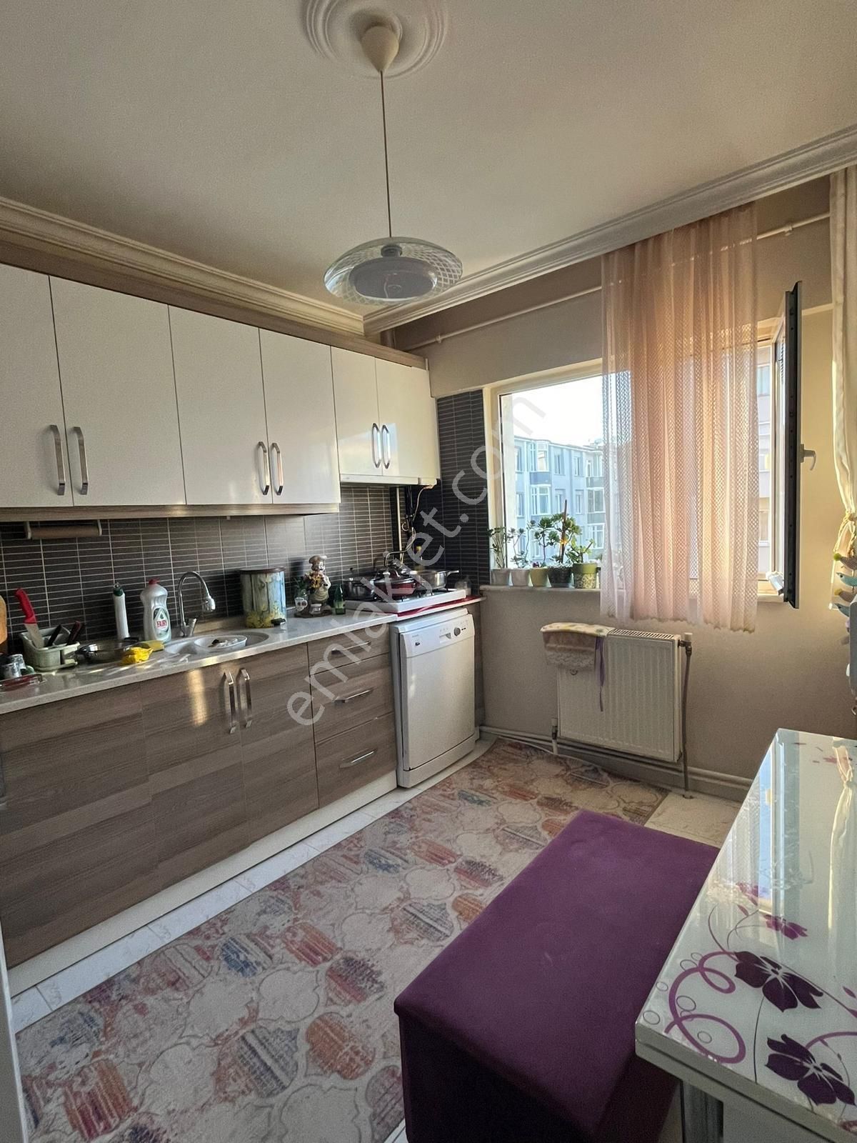 Çorlu Muhittin Satılık Daire  ÇORLU MUHTTTİNDE 3+1 ARA KATTA SATILIK FIRSAT DAİRE 