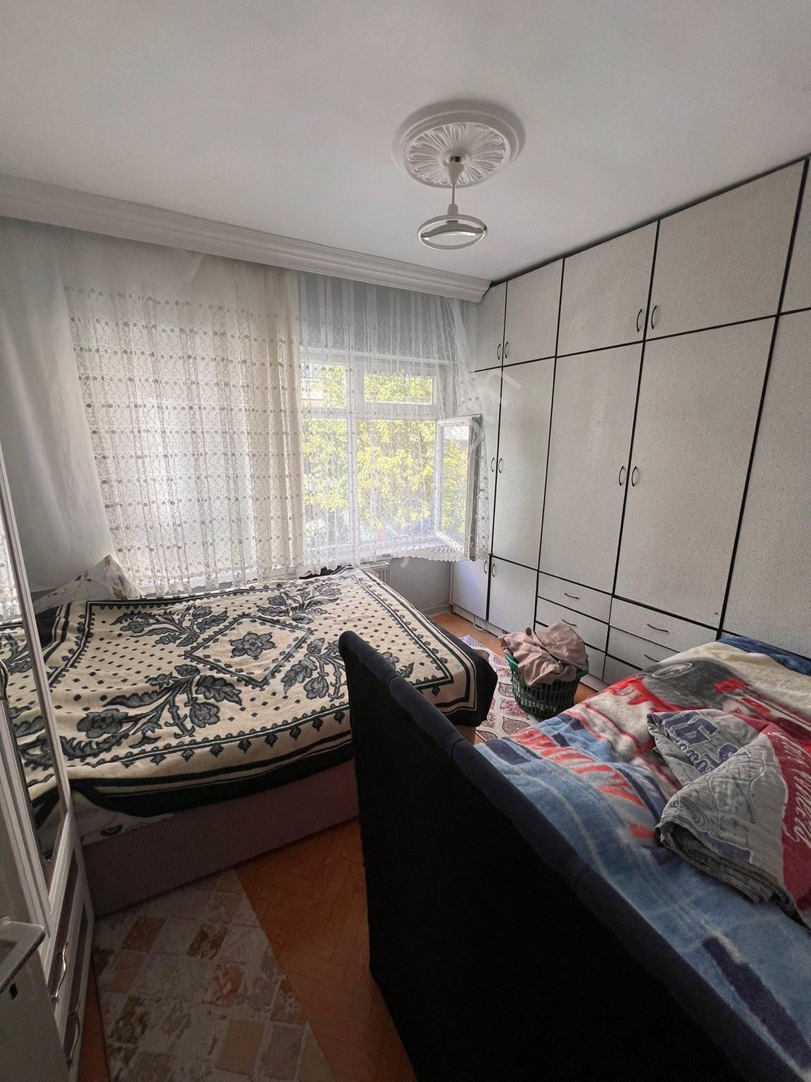 Tepebaşı Hacı Ali Bey Satılık Daire KIRIM CADDESİ ÜZERİ 2+1 SATILIK DAİRE