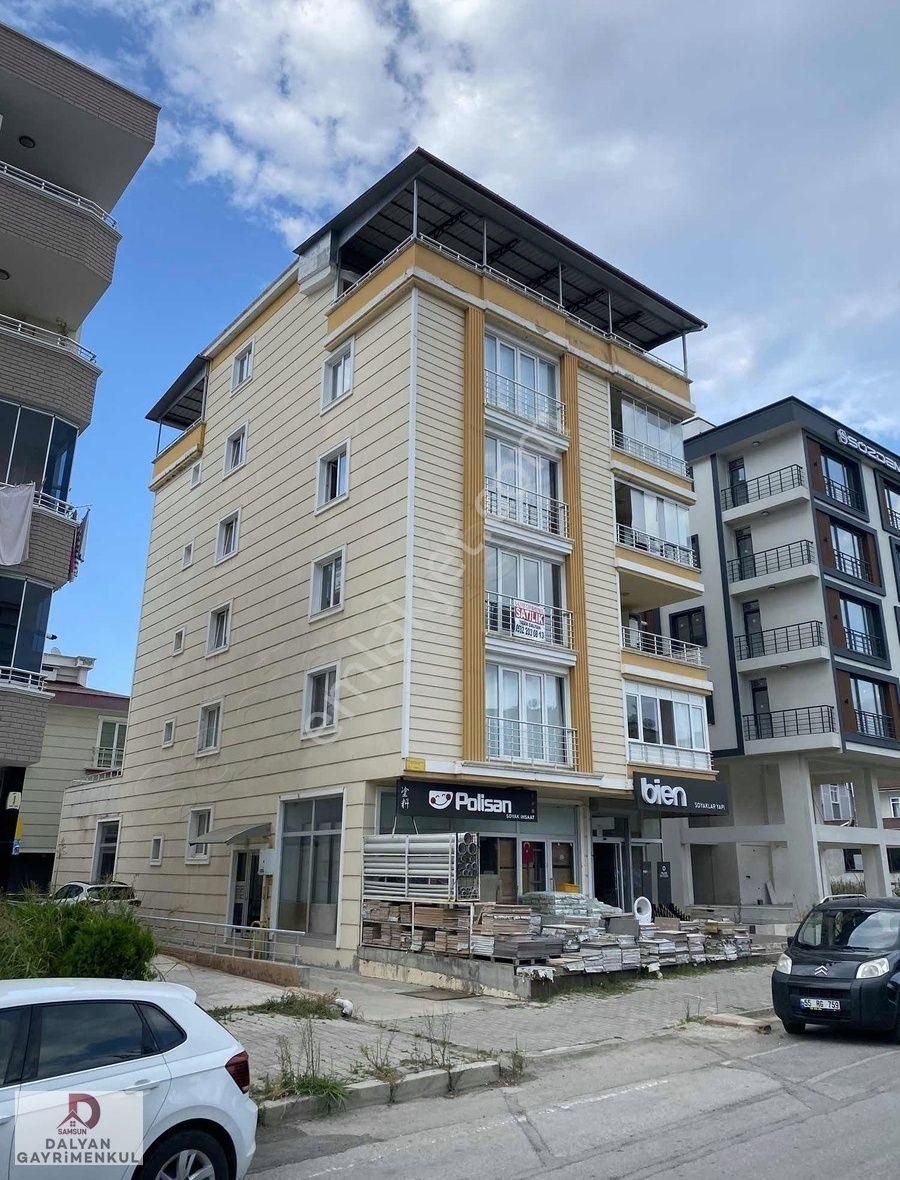 Atakum Cumhuriyet Satılık Daire TRAMVAYA CEPHE 3+1 LÜKS SATILIK DAİRE GENİŞ FERAH