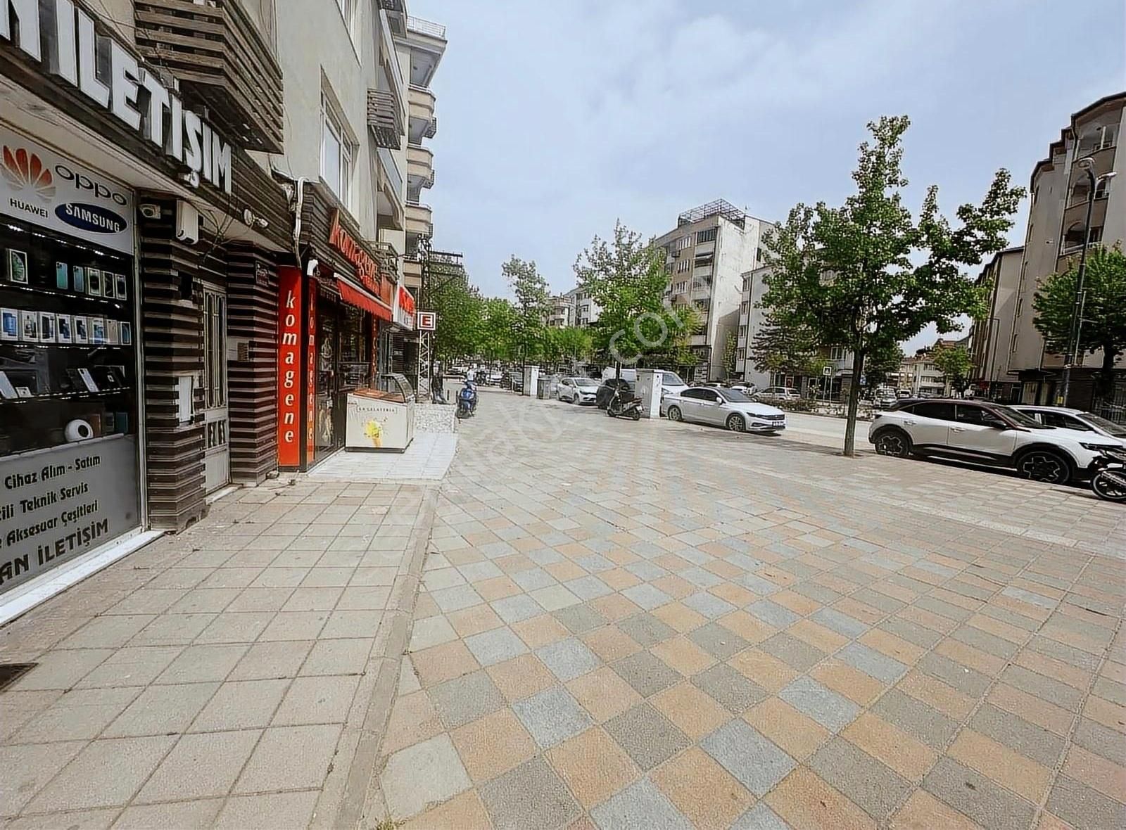 İnegöl Osmaniye Satılık Dükkan & Mağaza ŞEHRİN EN İŞLEK CADDESİNDE SATILIK