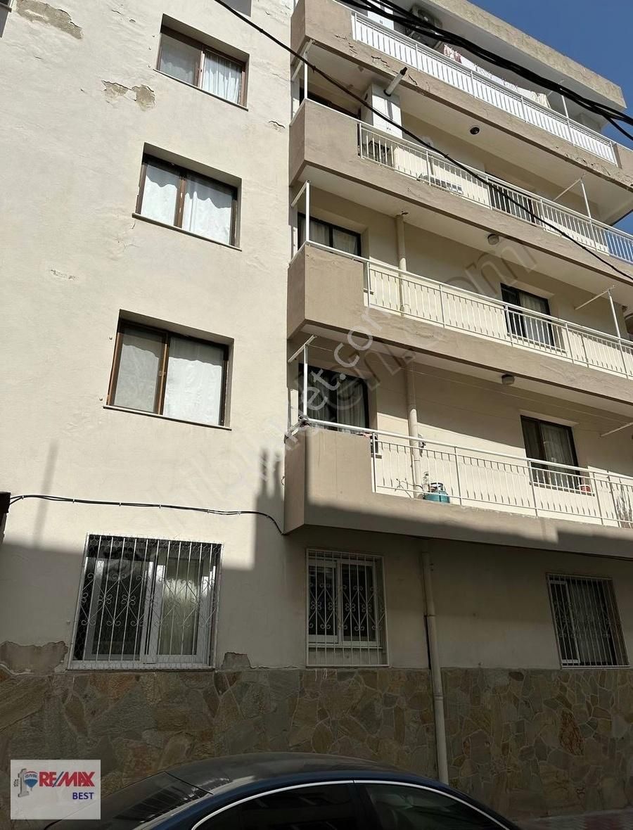 Karşıyaka Bahariye Satılık Daire REMAX BEST'TEN BAHARİYE MAHALLESİ SATILIK DOĞALGAZLI 3+1 DAİRE