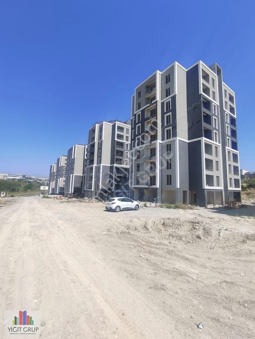 Arnavutköy Deliklikaya Satılık Daire Arnavutköy Akkent 2 Doğa Konutlarında 2+1 Bahçe Kat 146 M2