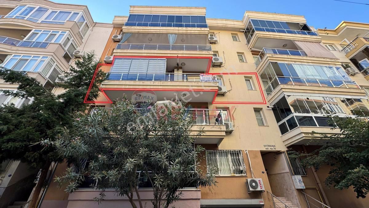 Karşıyaka Yalı Satılık Daire İzmir Karşıyaka Yalı Mahallesinde  115 M2  Satılık 2+1 Daire