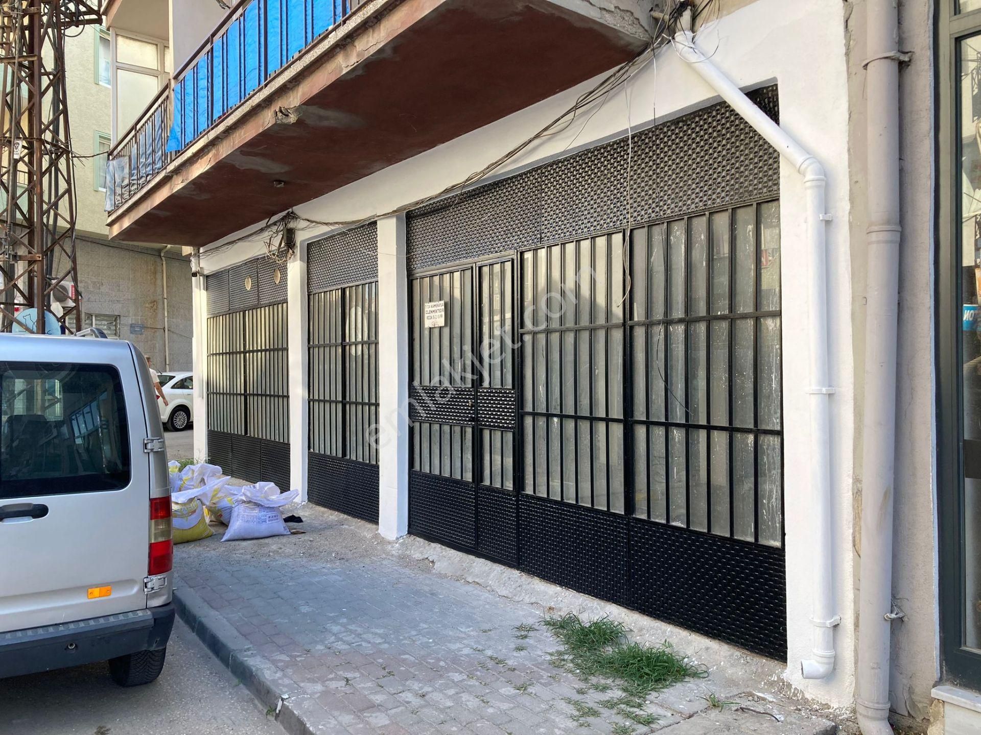 Gemlik Dr. Ziya Kaya Kiralık Dükkan & Mağaza Ilıca caddesine cephe Kiralık 367 metre kare dükkan