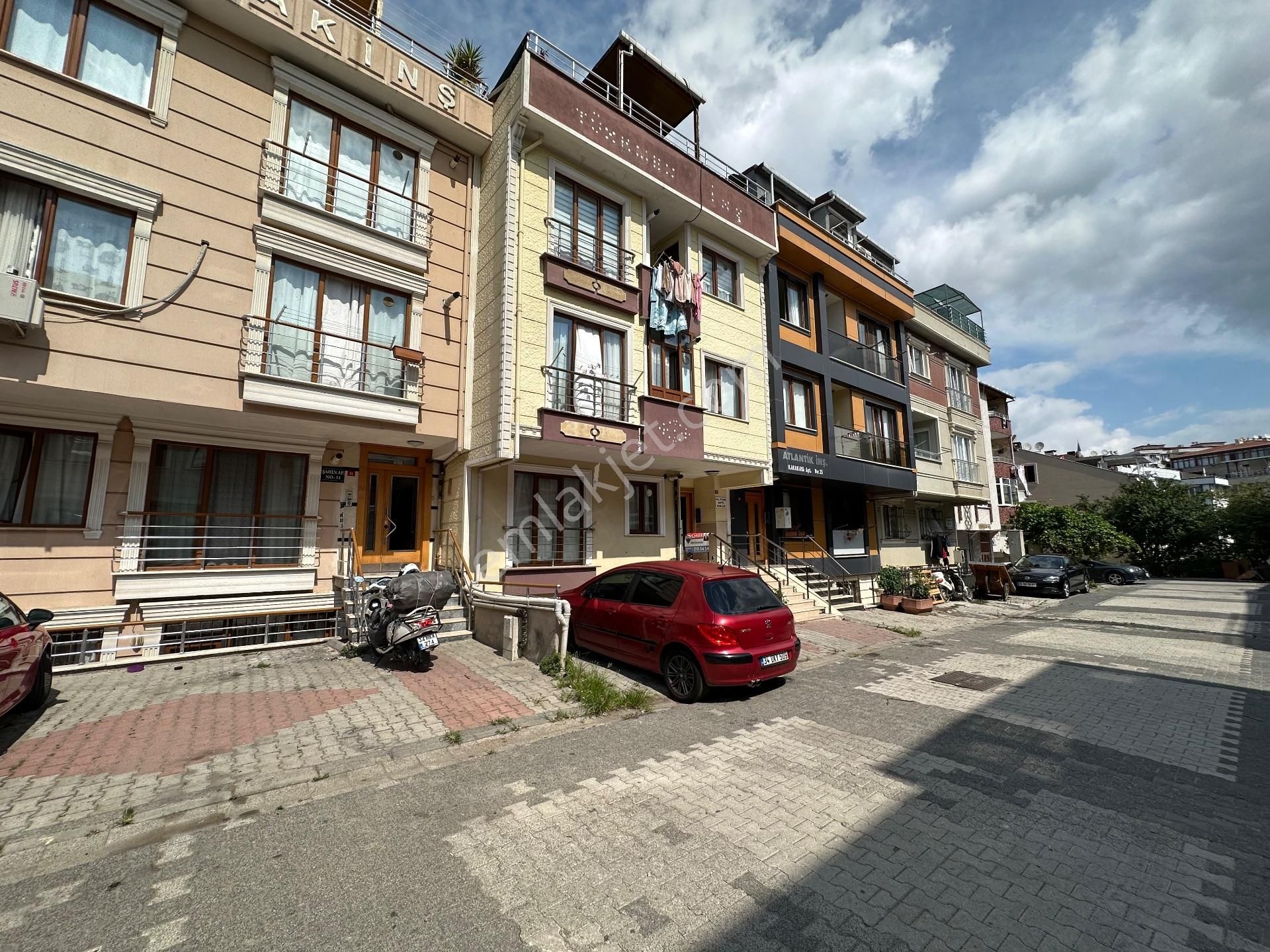 Ataşehir Esatpaşa Satılık Daire BOŞ - ATAŞEHİR ESATPAŞA KAT MÜLKİYETLİ BAHÇELİ SATILIK 2+1 DAİRE