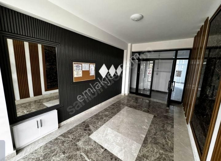 Sahibnden Komisyonsuz Atatürk Mahallesi Birçok Ana Eşya Var Havuzlu Balkonlu Asansörlü Sıfır1+1daire - Görsel 6