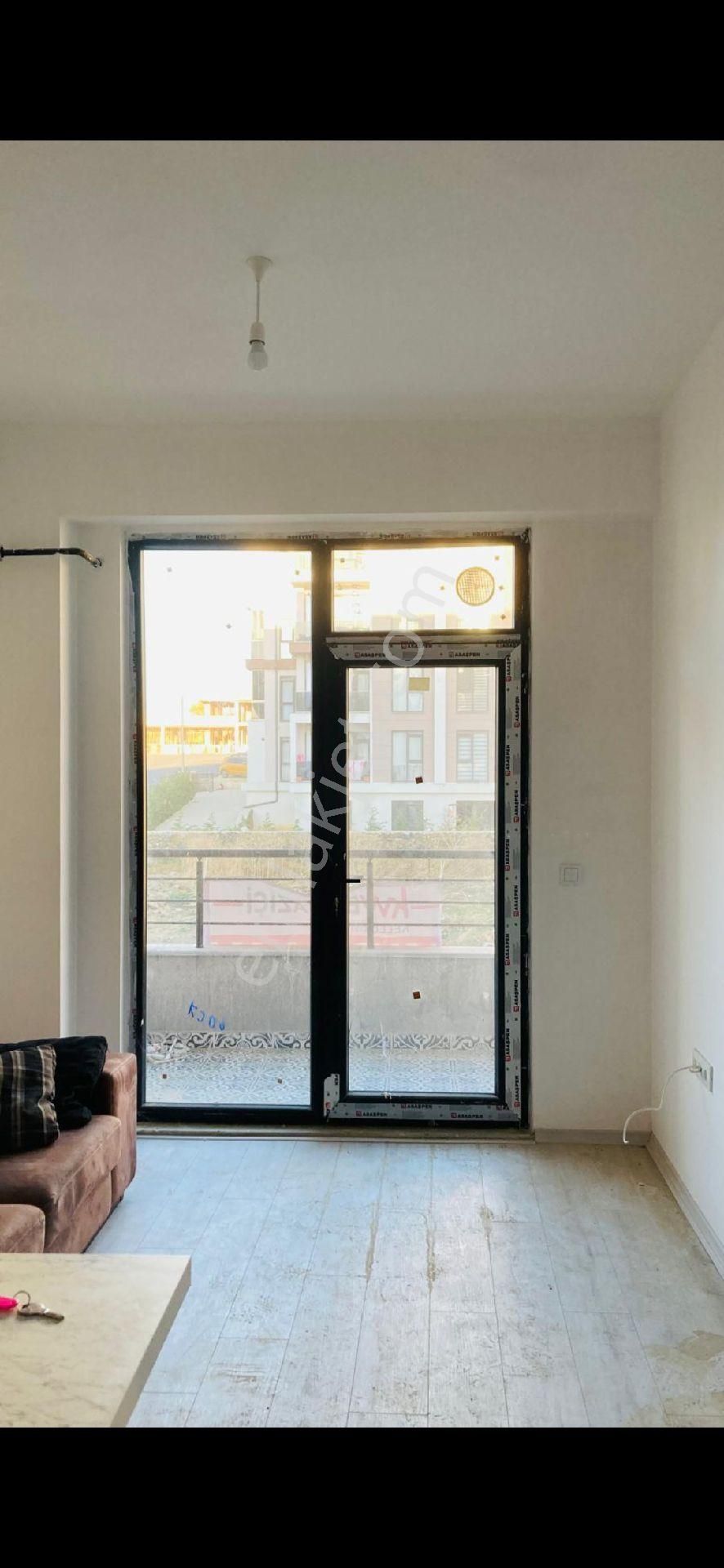 Sahibnden Komisyonsuz Atatürk Mahallesi Birçok Ana Eşya Var Havuzlu Balkonlu Asansörlü Sıfır1+1daire - Görsel 19