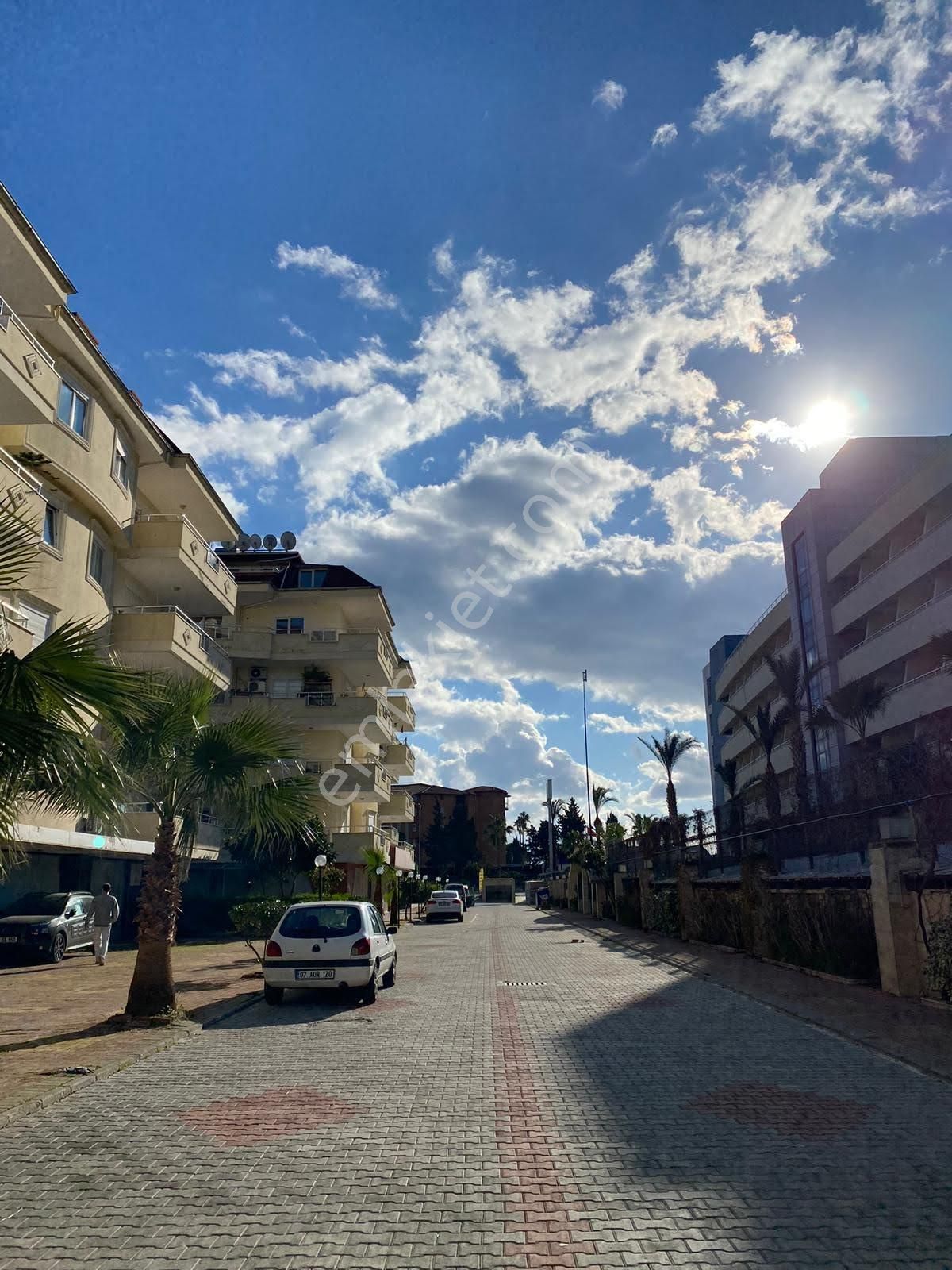 Alanya'da Denize İlk Sıradaki Sitede 2+1 - Görsel 12