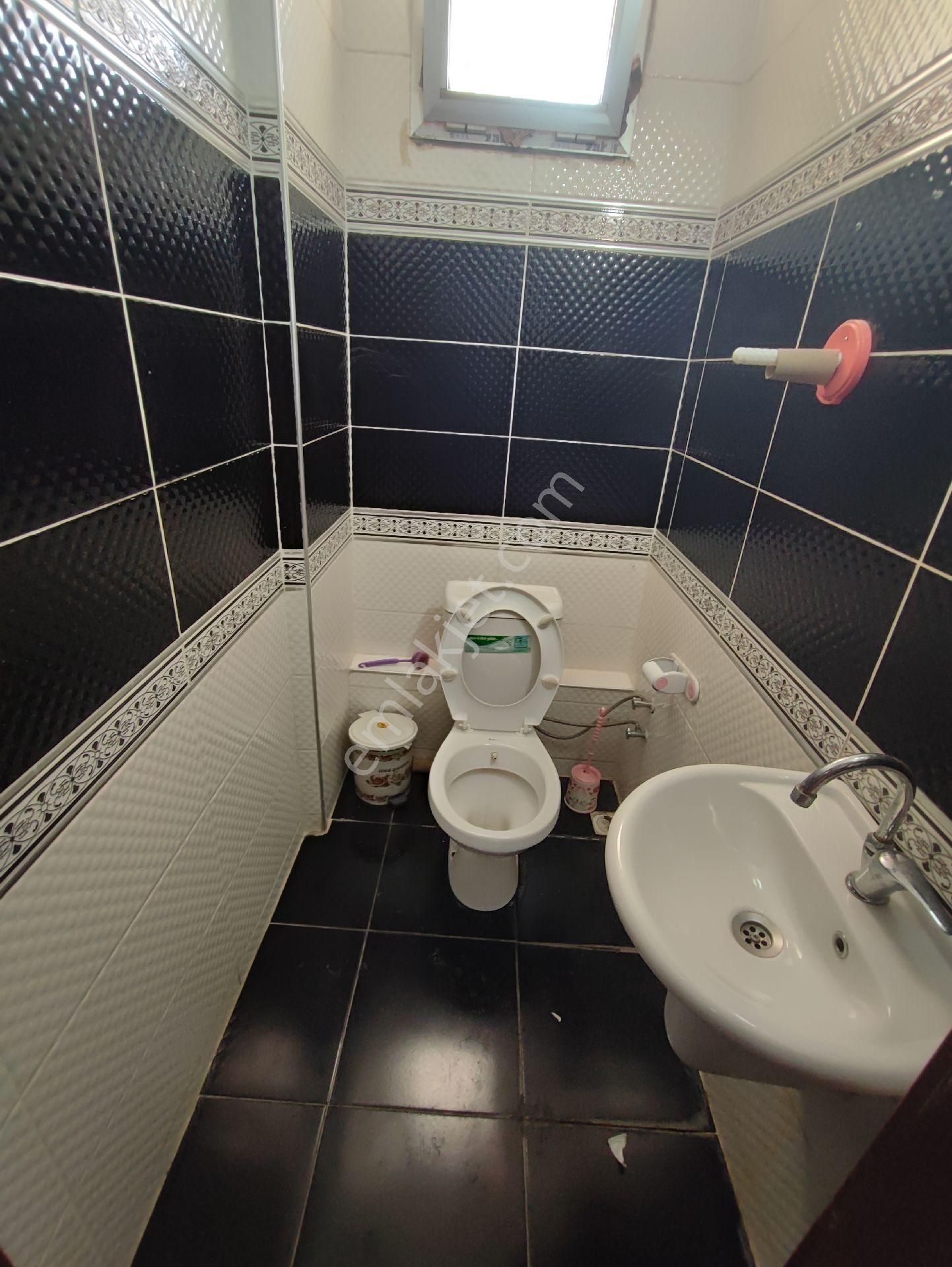 Adatepe 107 Metrekare Net 245 Mk Brüt İşyeri - Görsel 12