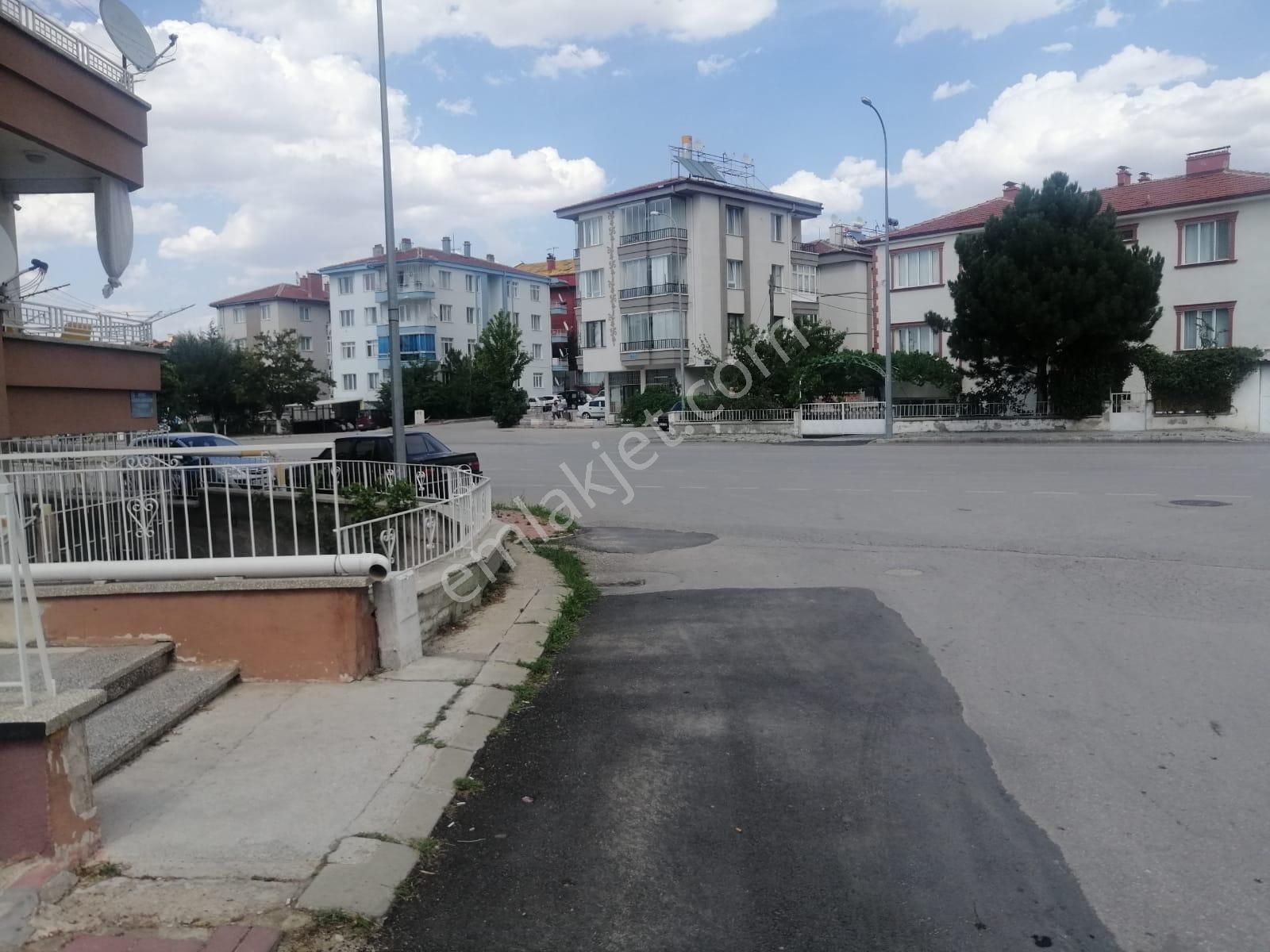 Afyonkarahisar Merkez Kocatepe Kiralık Depo   AFYON IŞILAY EMLAK'TAN SOĞUK HAVA DEPOLU KİRALIK DÜKYAN