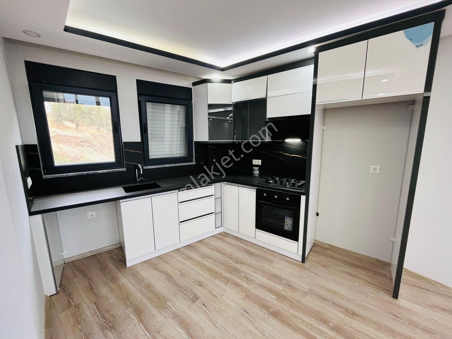 Altınoluk Daire Fiyatına Bahçeli Full Deniz Manzaralı Kazdağları Eteklerin De Sıfır 2+1 İkiz Villa - Görsel 22