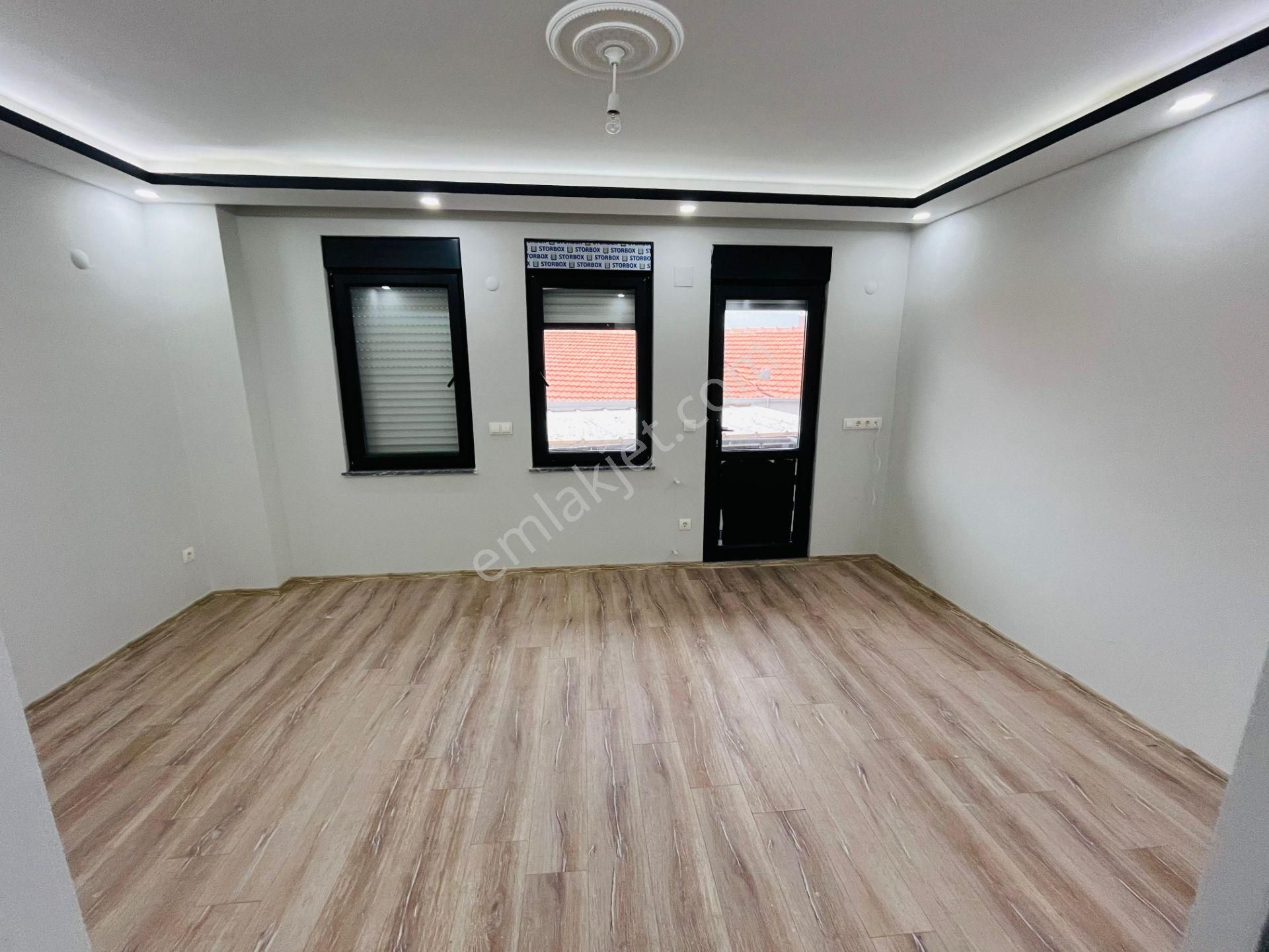 Altınoluk Daire Fiyatına Bahçeli Full Deniz Manzaralı Kazdağları Eteklerin De Sıfır 2+1 İkiz Villa - Görsel 4