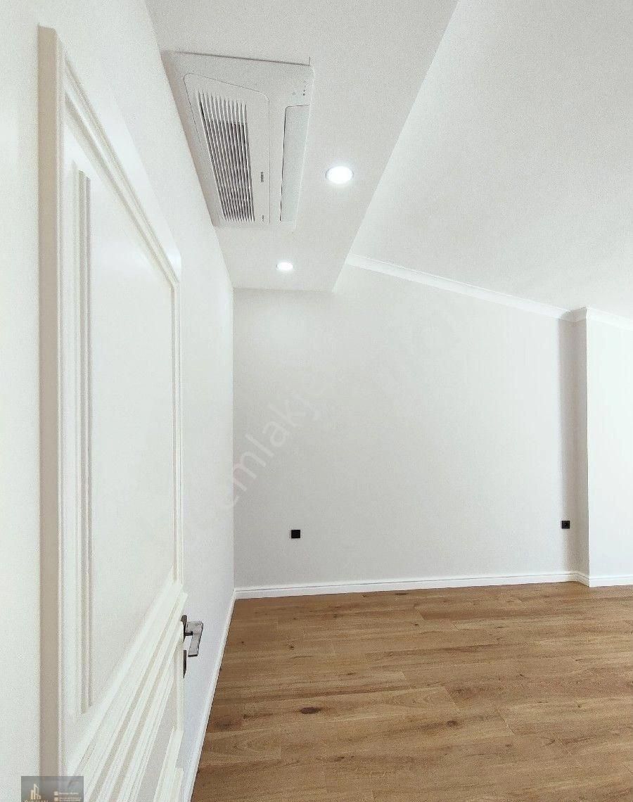 Altınoluk Narlı Bölgesinde 650m2 Arsa İçerisinde Jakuzili Havuzlu 5+1 Yerden Isıtmalı Müstakil Villa - Görsel 14