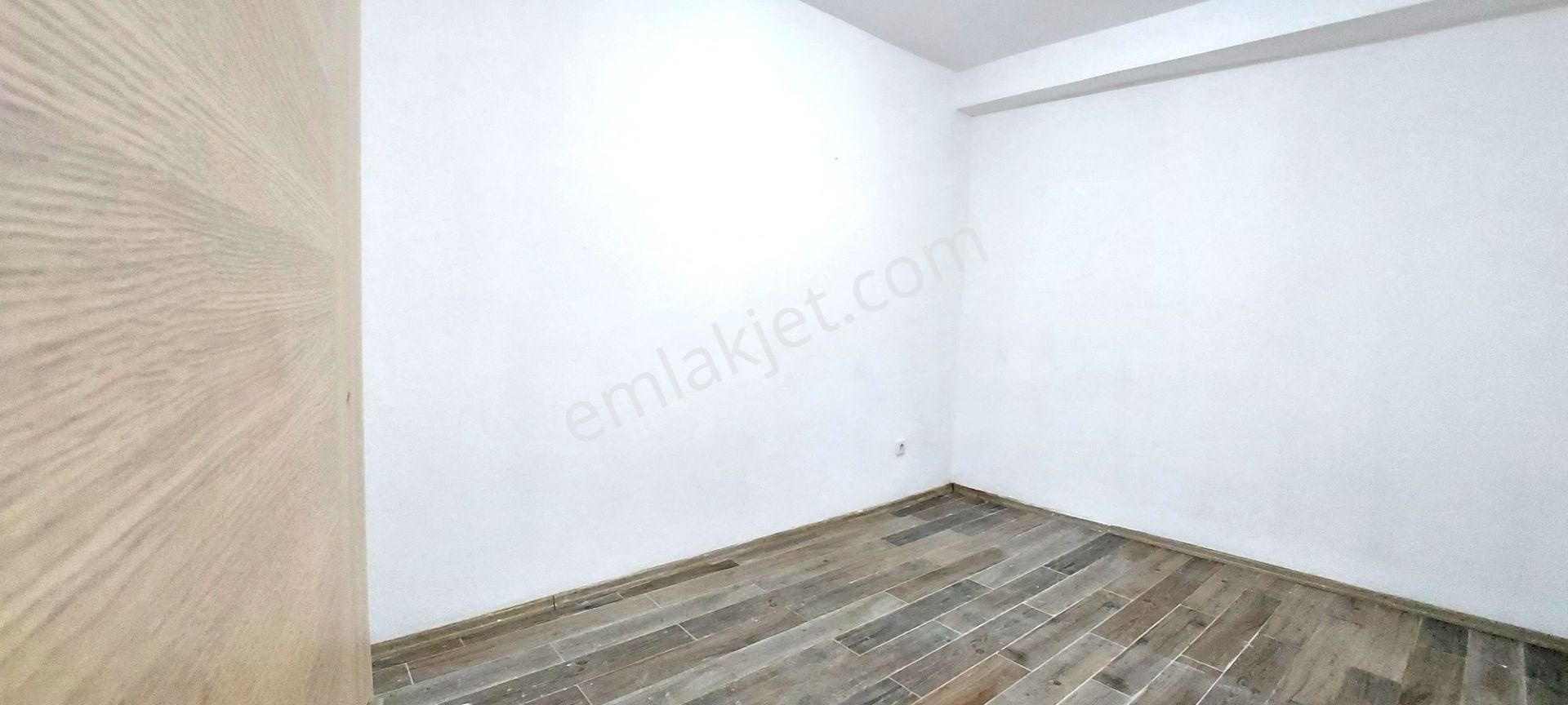 Merkez Marina'da Ulaşımı Kolay Yeni, Temiz Bahçe Katı 1+1 Daire - Görsel 24