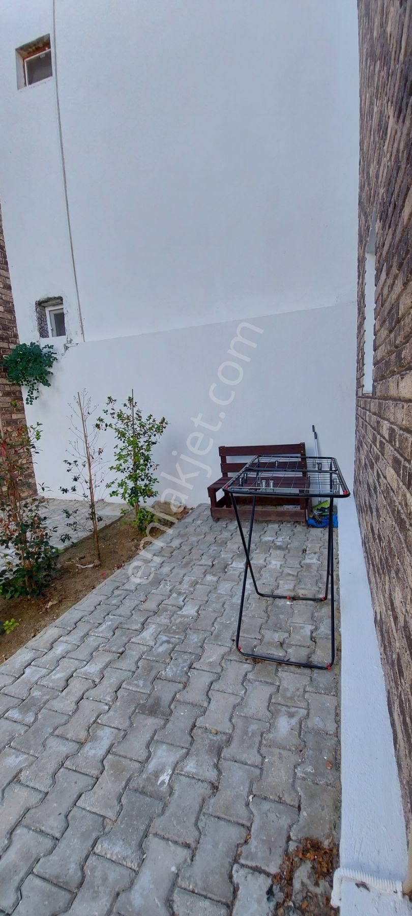 Yeniköy Mahallesinde Temiz 1+1 Daire - Görsel 7