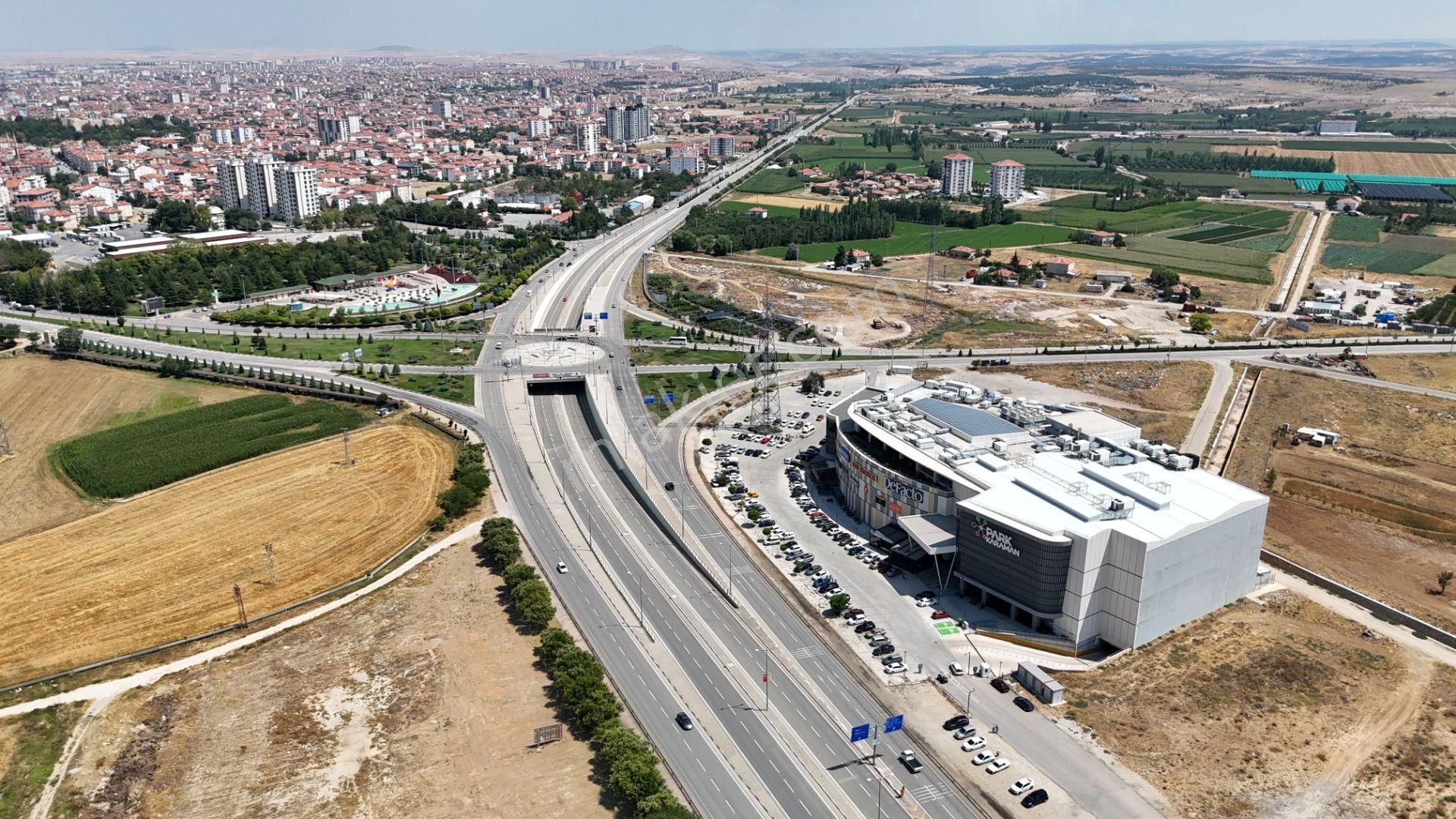 Karaman Merkez Fatih Satılık AVM  PARK KARAMAN AVM'DE İŞYAPAR GAYRİMENKULDEN ZEMİN KATTA İŞ YERİ